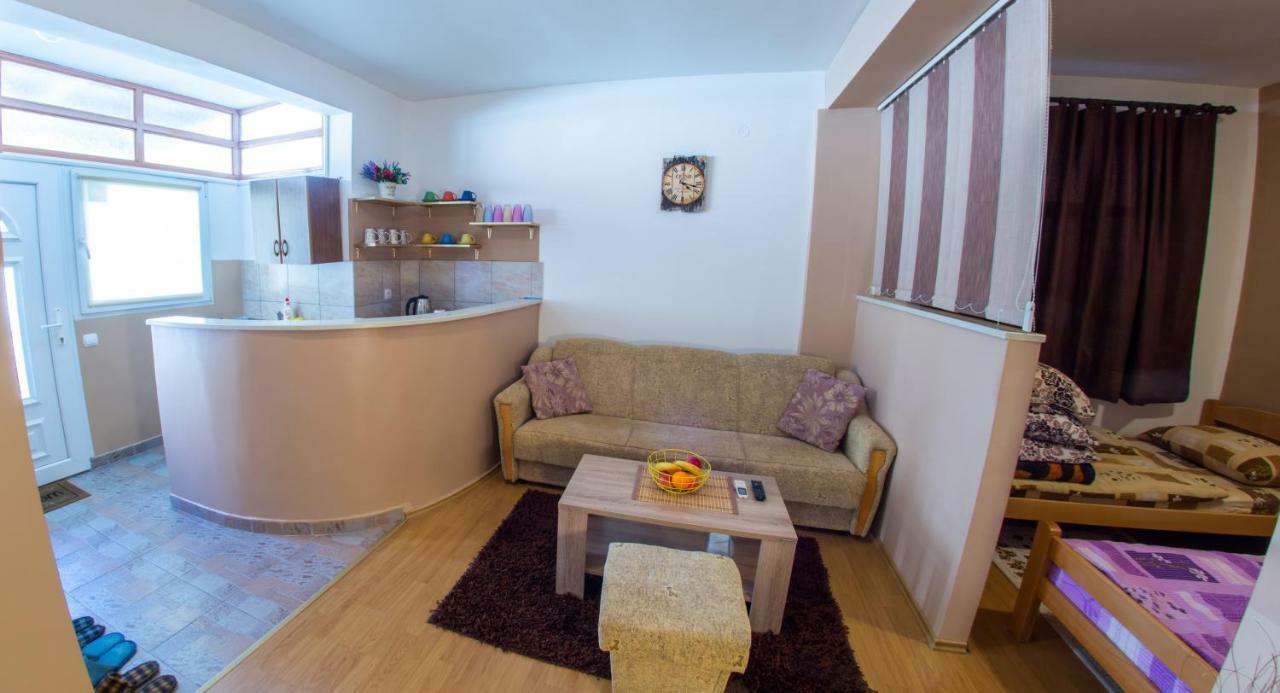 Apartment Elegant Мостар Экстерьер фото
